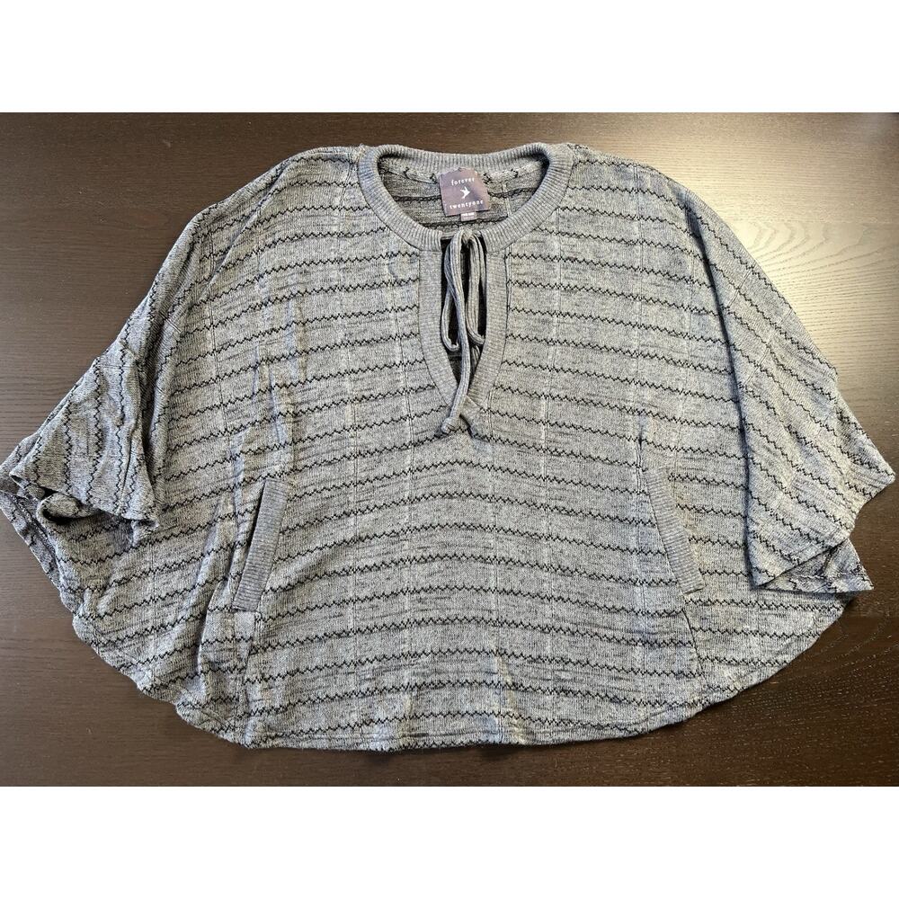 Y2K 2000s Forever 21 Poncho Sweater Lightweight Made in USA, One Size